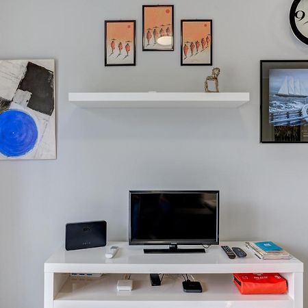 Moderno Monolocale E Terrazzo 10 Min Dal Centro Apartment Торино Екстериор снимка
