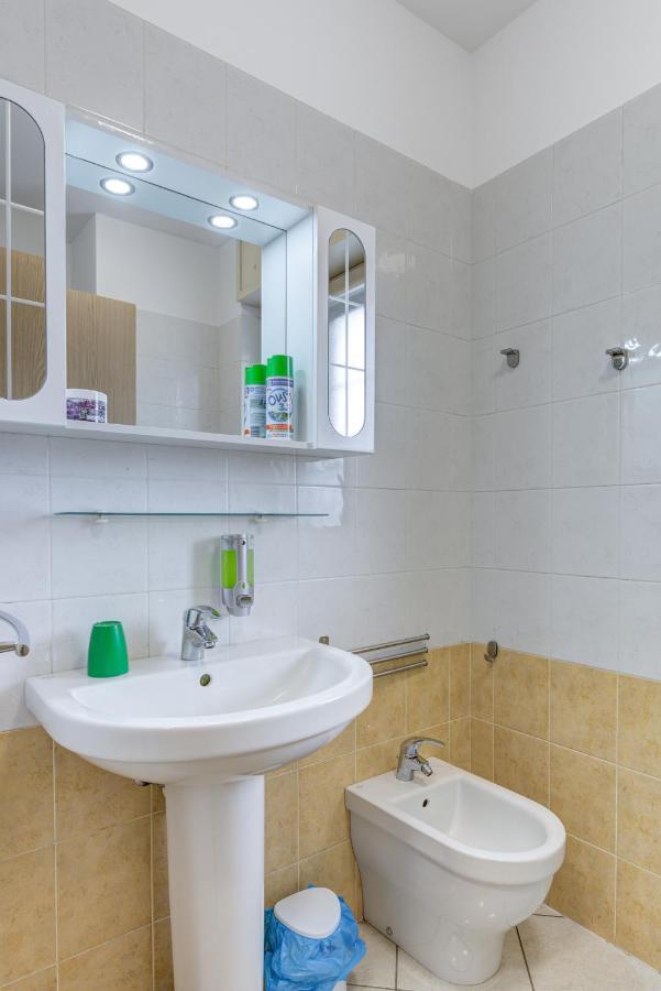 Moderno Monolocale E Terrazzo 10 Min Dal Centro Apartment Торино Екстериор снимка