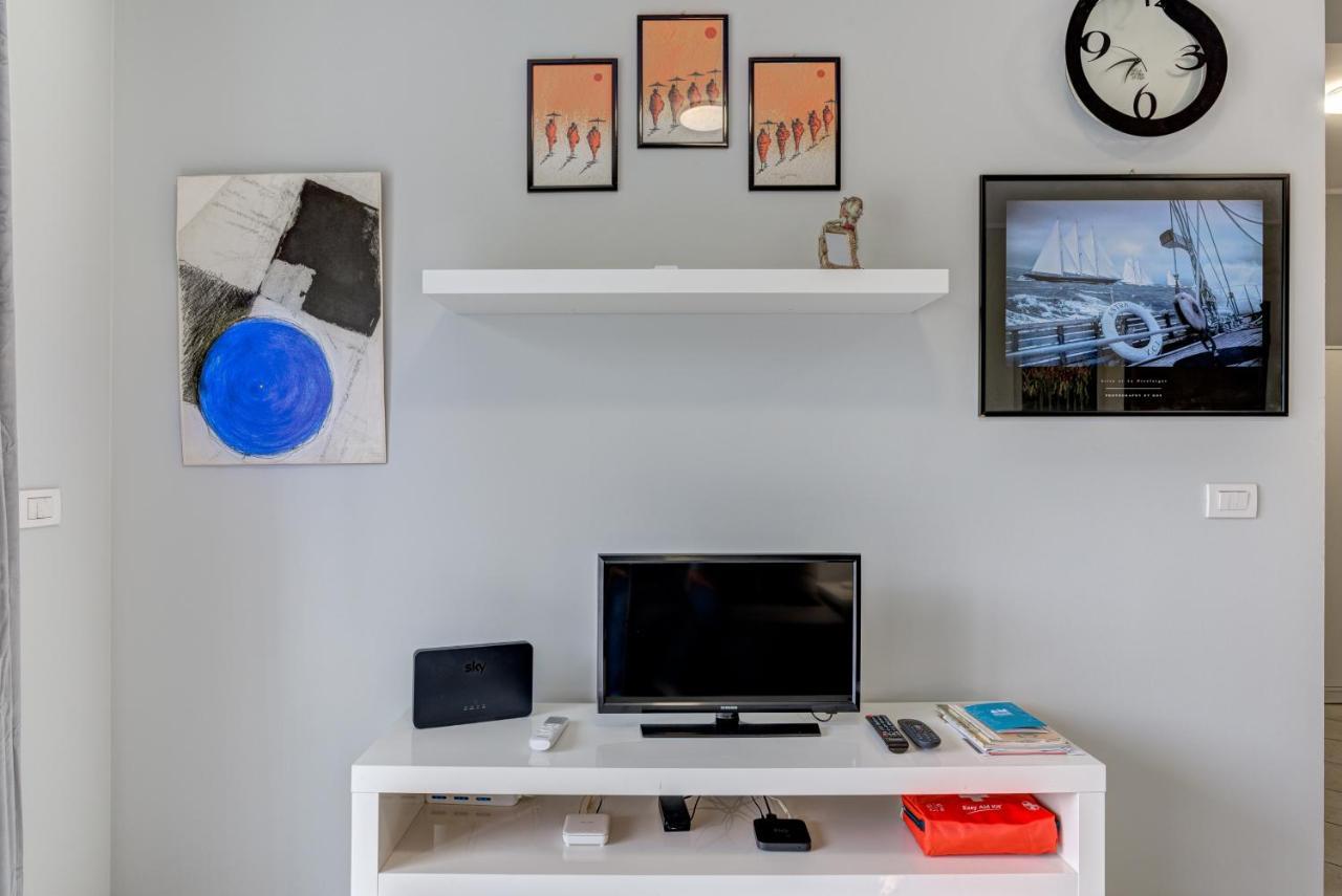 Moderno Monolocale E Terrazzo 10 Min Dal Centro Apartment Торино Екстериор снимка
